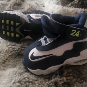 Nike Air Griffey #24 shoes